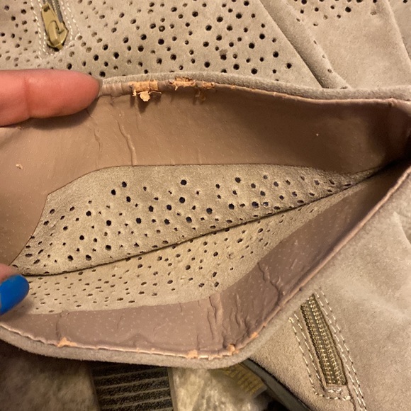 Tan knee high boots - Picture 5 of 5